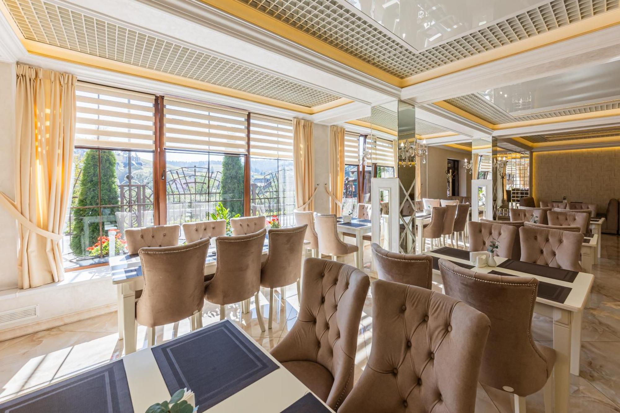 Hotel Bellavista & Spa บูโคเวล ภายนอก รูปภาพ