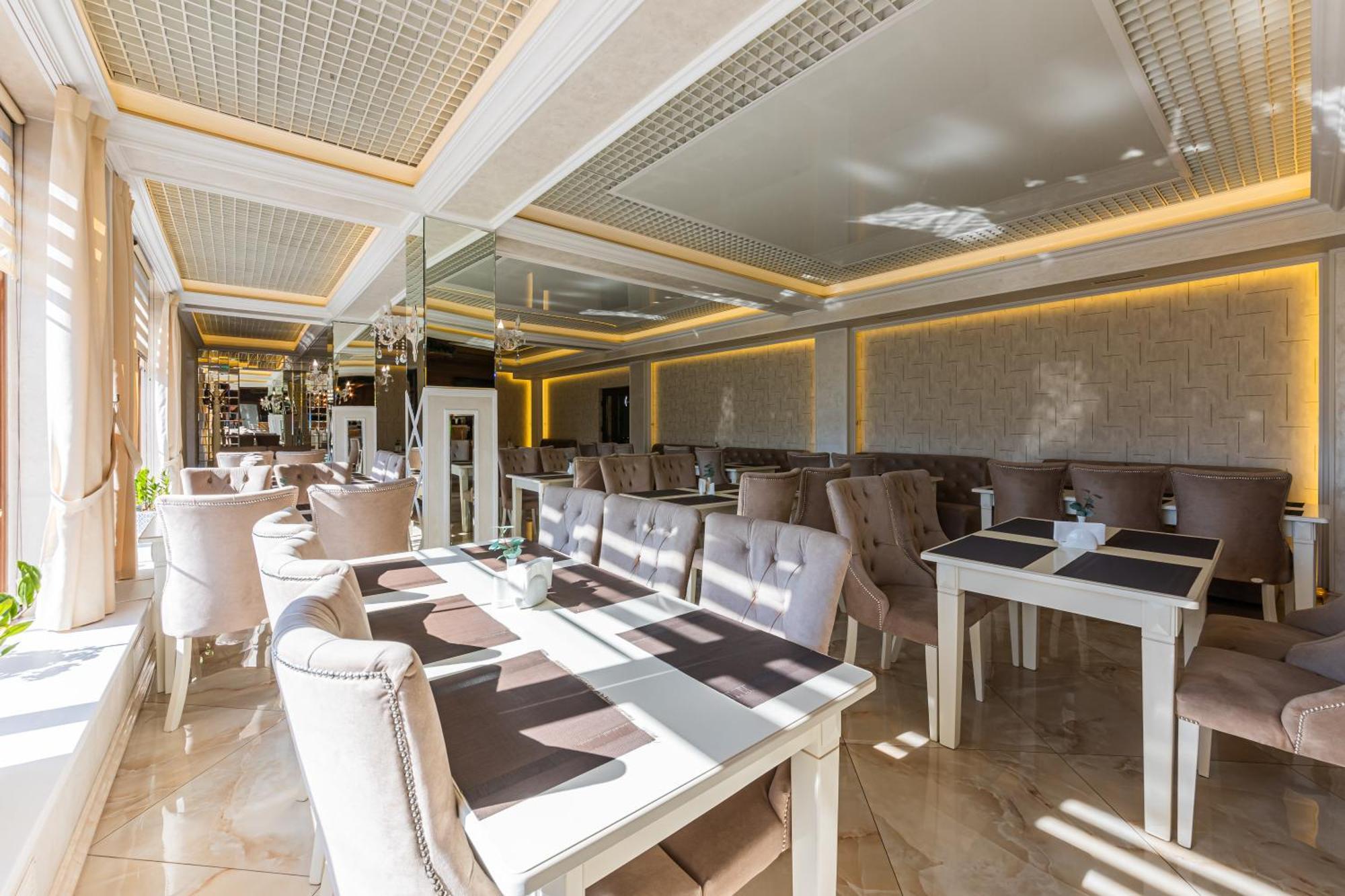 Hotel Bellavista & Spa บูโคเวล ภายนอก รูปภาพ