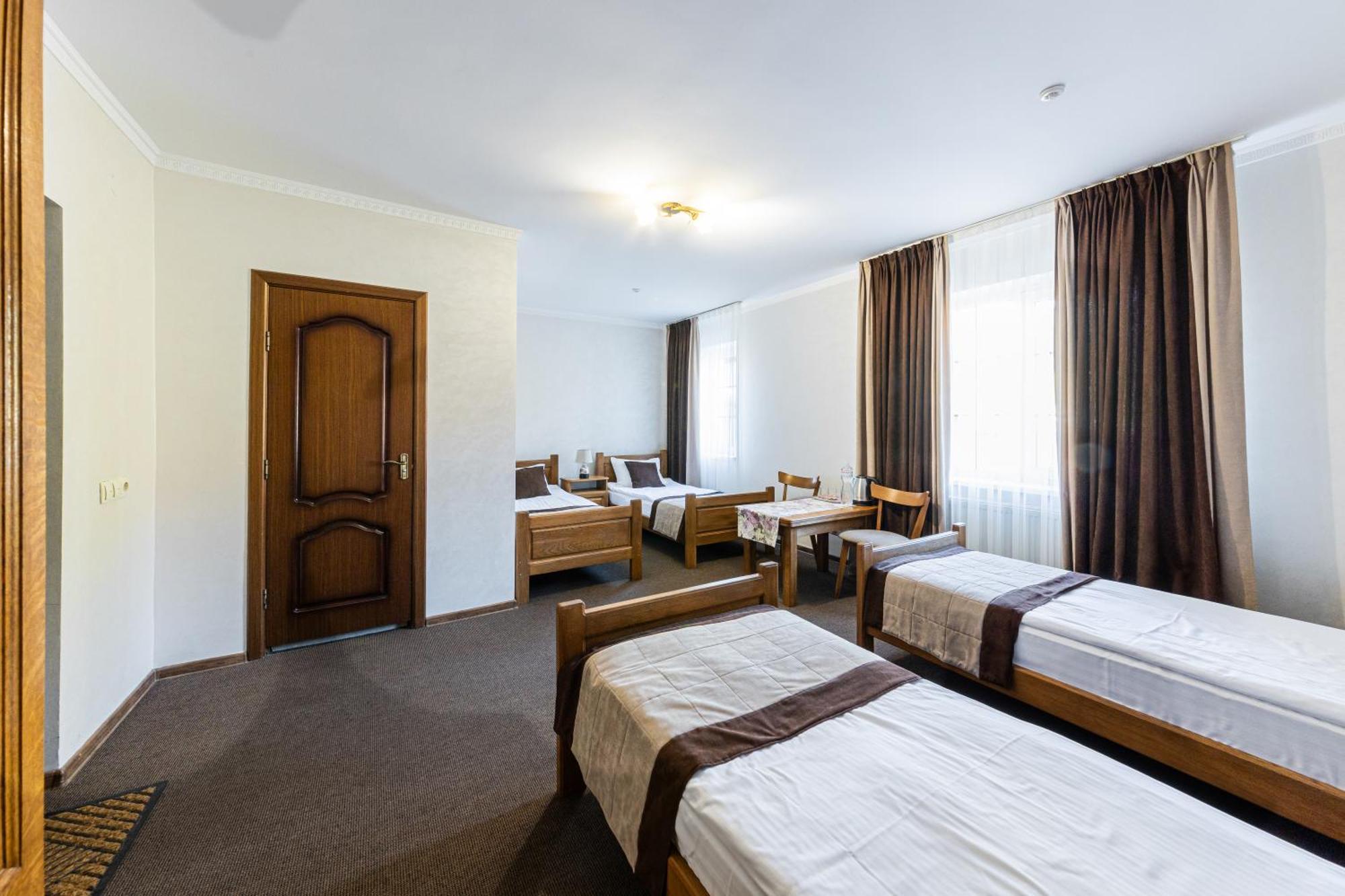 Hotel Bellavista & Spa บูโคเวล ภายนอก รูปภาพ