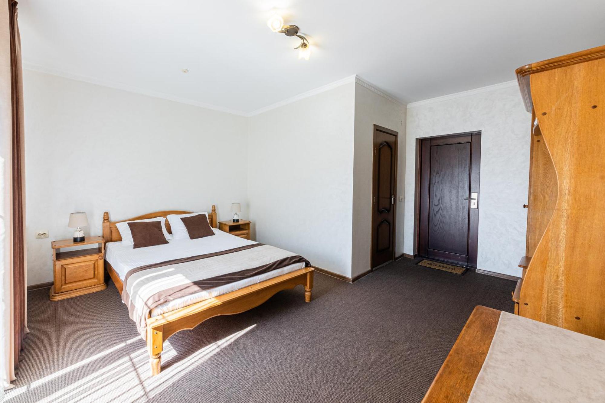 Hotel Bellavista & Spa บูโคเวล ภายนอก รูปภาพ
