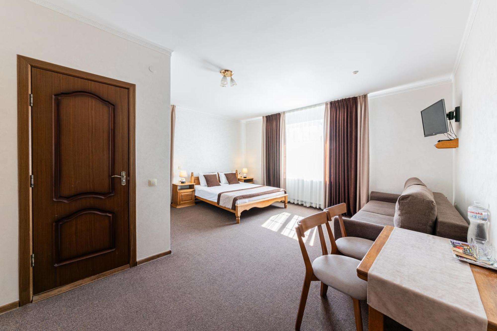 Hotel Bellavista & Spa บูโคเวล ภายนอก รูปภาพ